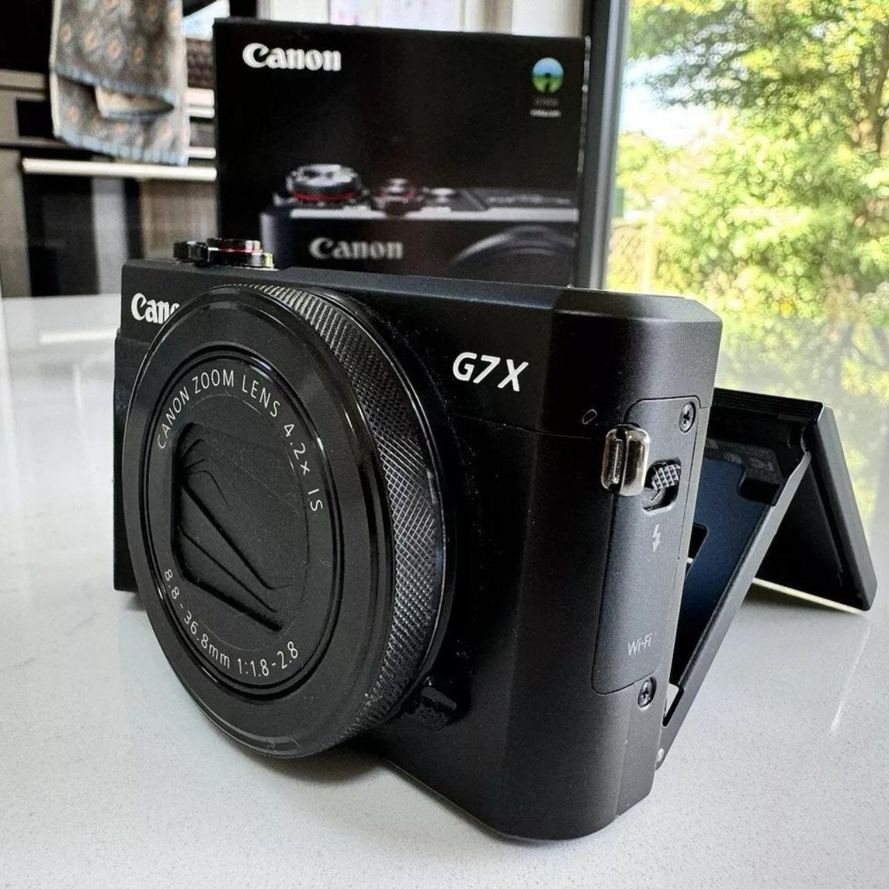 Canon G7X Mark II PowerShot Camera