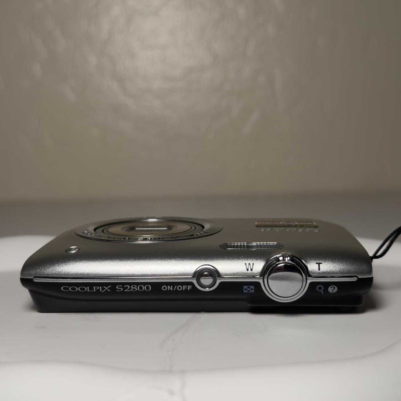 π Nikon Coolpix S2800 Grey π