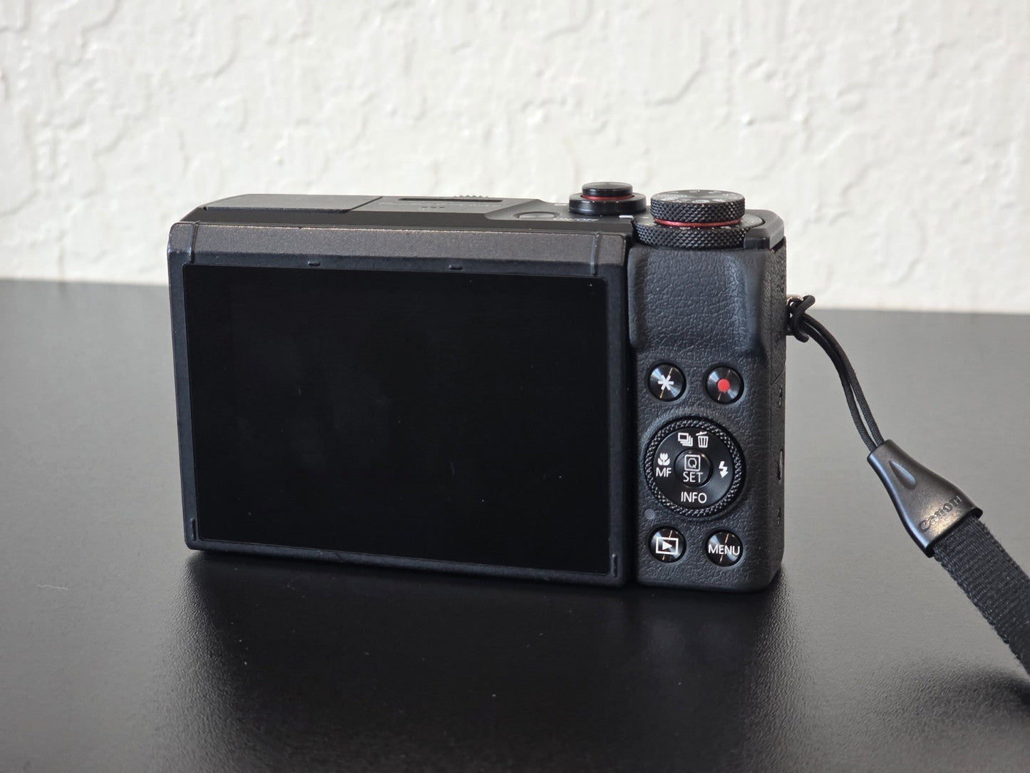 Canon PowerShot G7X Mark III – 20.1MP Point & Shoot Digital Camera – Black