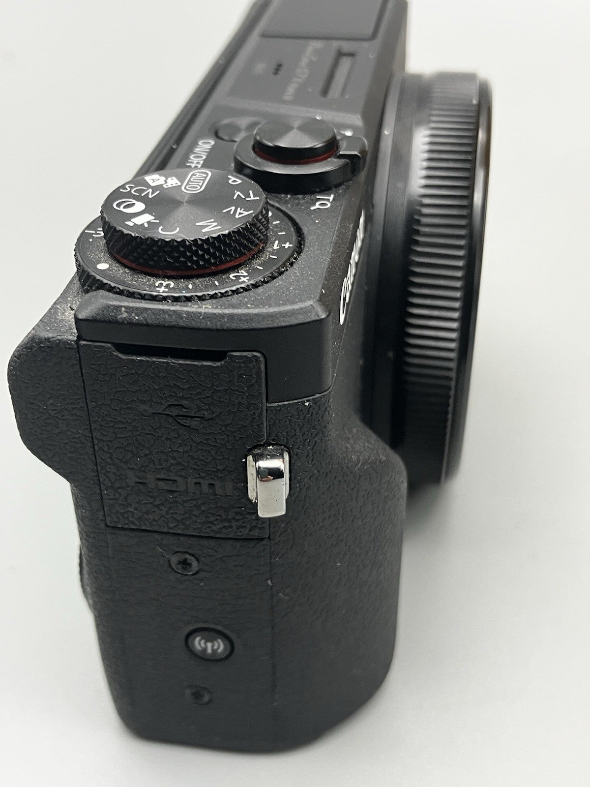 Canon PowerShot G7X Mark III - 20.1MP