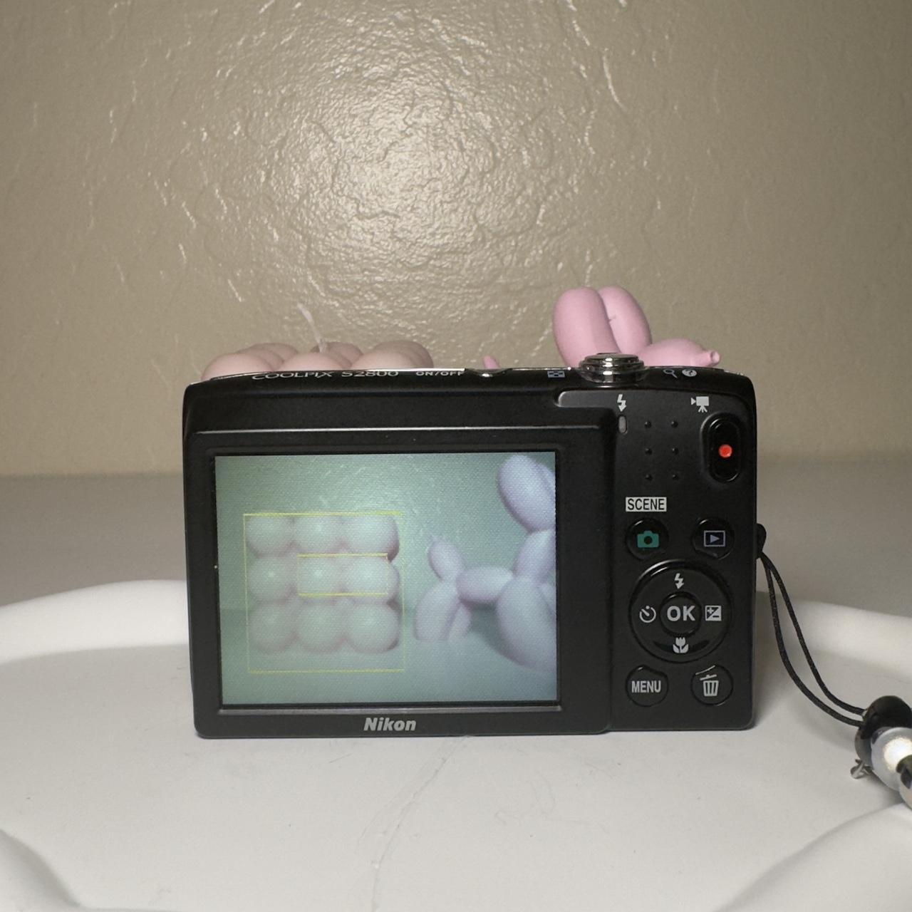π Nikon Coolpix S2800 Grey π