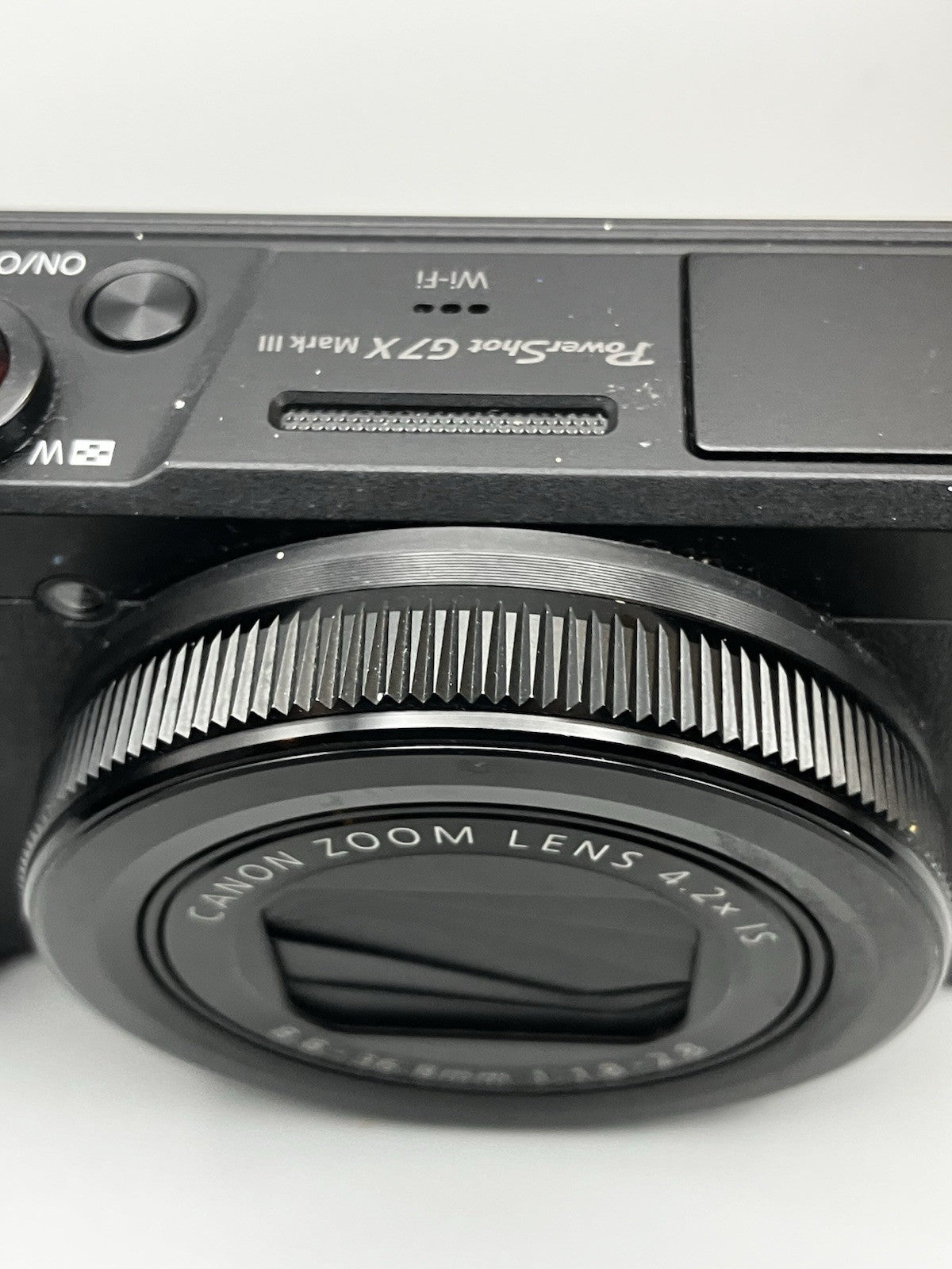 Canon PowerShot G7X Mark III - 20.1MP