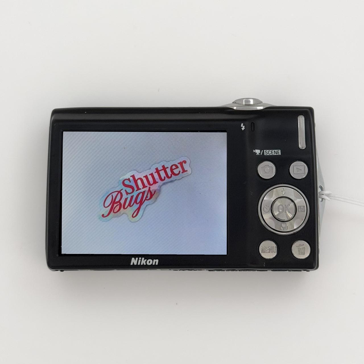 Nikon Coolpix S3000 Digital Camera💗